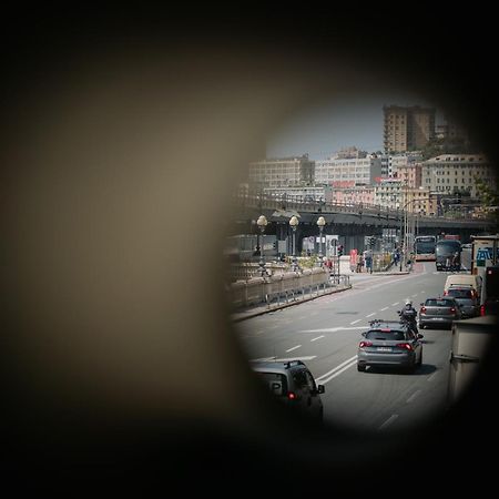 Le Stanze Del Piccadilly Vandrarhem Genua Exteriör bild